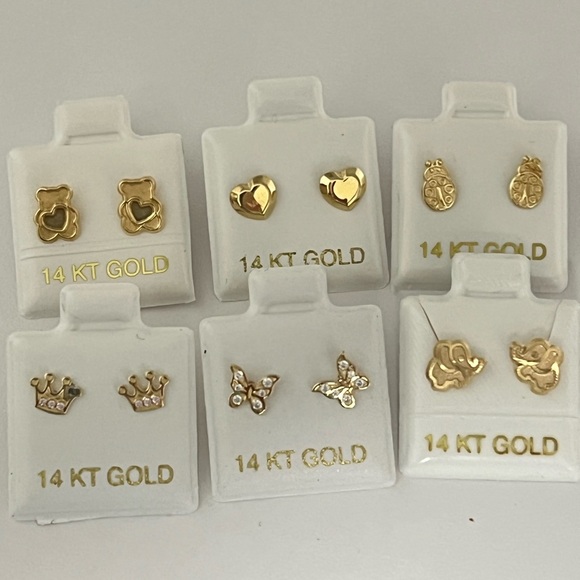 Real 14k Gold Stud Earrings - Picture 4 of 9